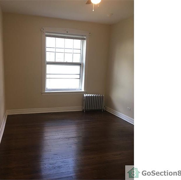1st image of 6216 S Eberhart Ave #2