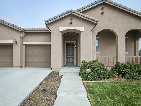 4th image of 3101 Maguitte Way