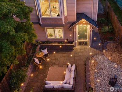 9239 Ashworth Avenue N #B, Seattle, WA, 98103