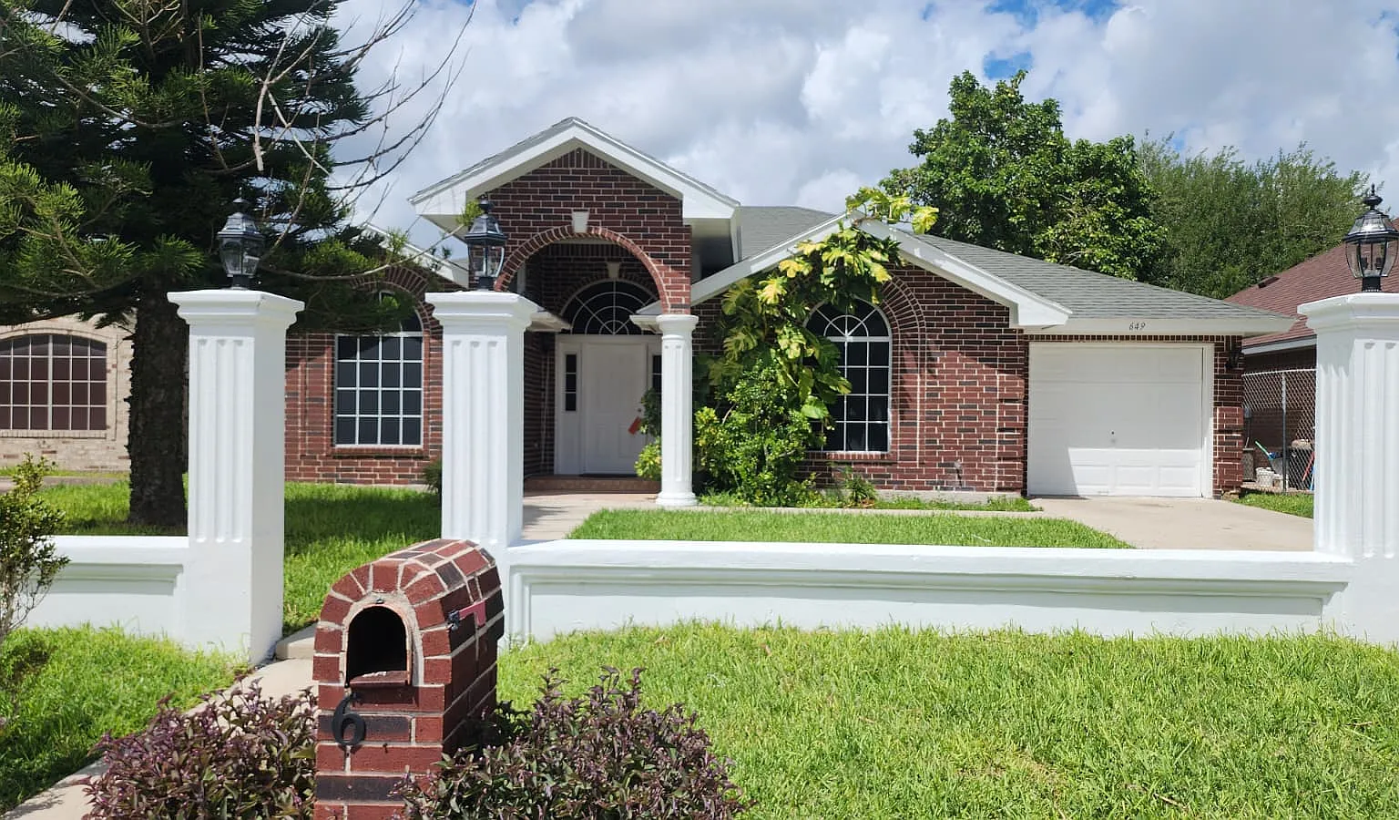 3 bed, 2.5 bath, 1311 sqft, $1,400 — Photo 1