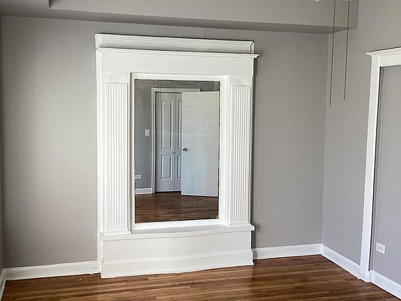 4th image of 608 E 71st St #1W