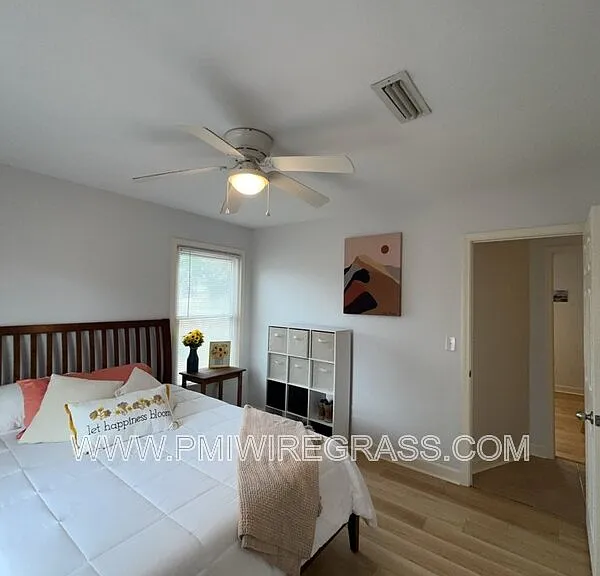 202 Pondella Dr — Photo 24