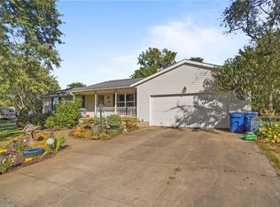 2881 Wilbanks Dr, Barberton, OH 44203