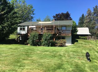 3196 Wy East Rd, Hood River, OR 97031