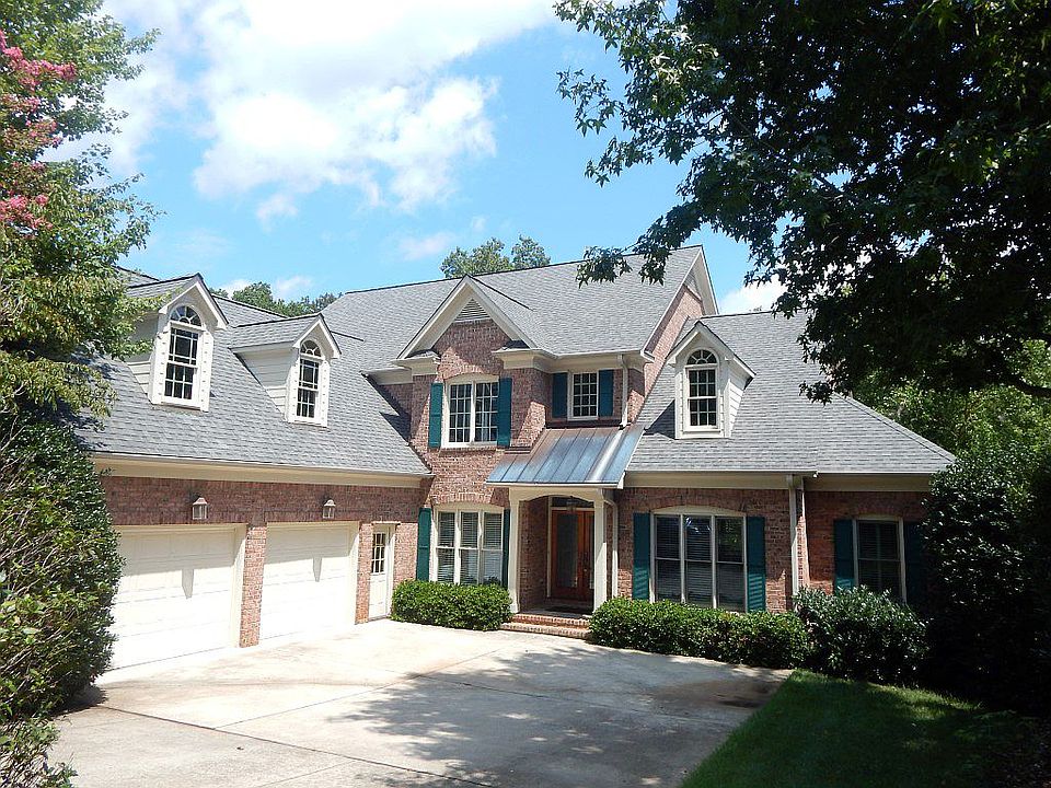 1st image of 12 Foxglove Ln