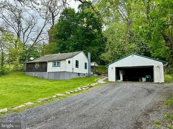 564 Ono Rd, Annville, PA 17003
