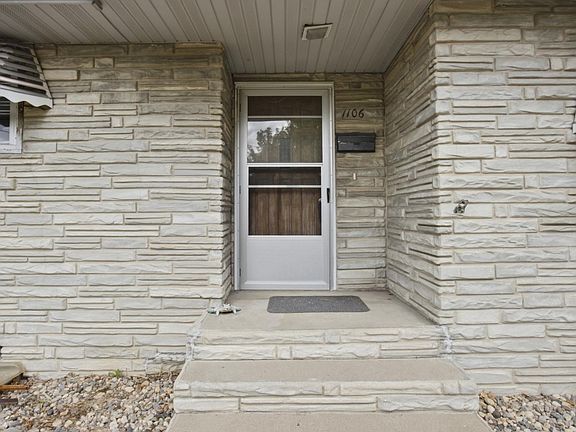3rd image of 1106 5th Ave S