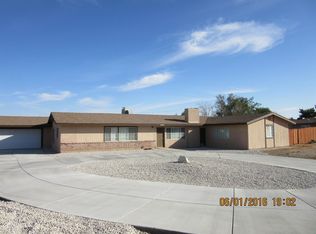 14638 Gayhead Rd, Apple Valley, CA 92307
