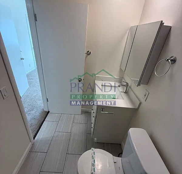 1208 Sir Francis Drake Blvd #6 — Photo 8