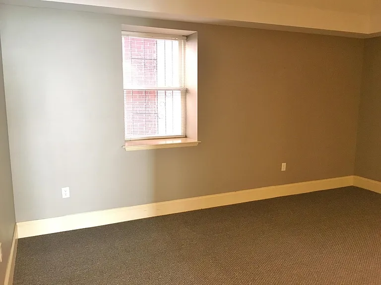 40 Hanover St #40 — Photo 26