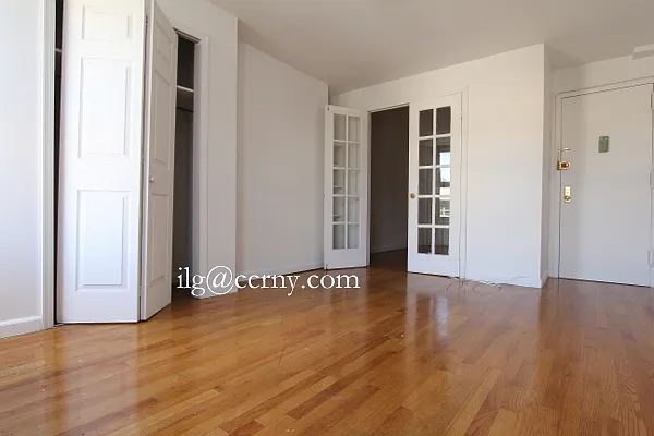 Rented by City Connections Realty | media 26