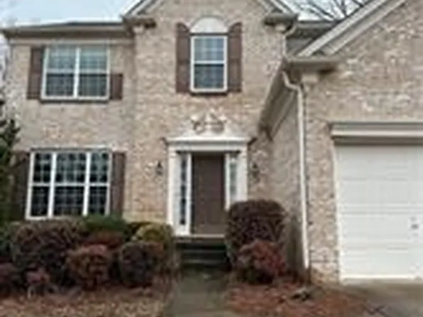 520 Hammersmith Dr, Suwanee, GA 30024