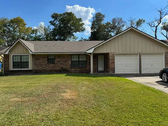 6325 Friartuck Ln — Photo 1