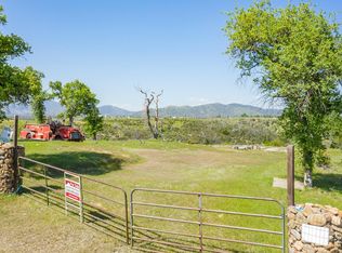 14928 Cobblestone Ln, Anderson, CA 96007