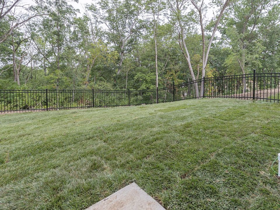 1st image of 2809 Emery Dr