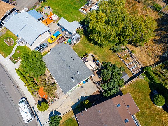 5th image of 2813 Cranna Cres