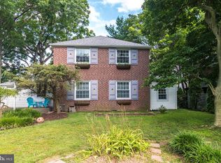 725 Fairfield Rd, Glenside, PA 19038