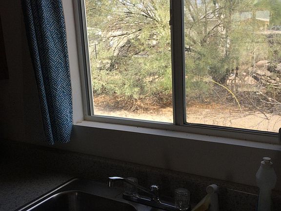 5th image of 39779 W NEBRASKA Place