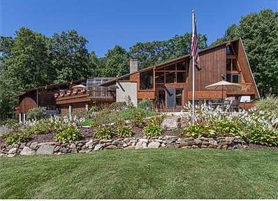 1st image of 648 Litchfield Tpke