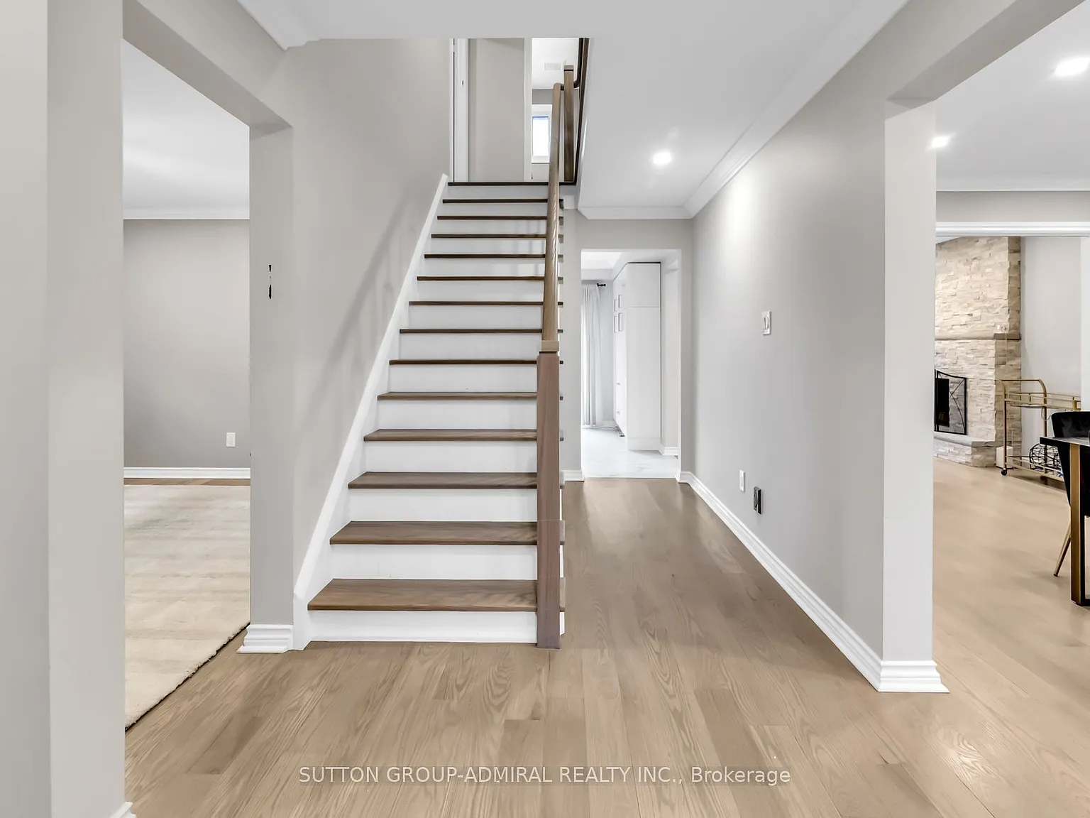 4 bed, $4,200 — Photo 3