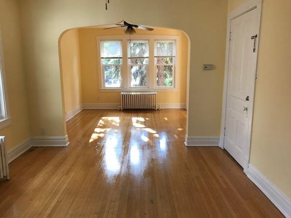 116 Circle Ave FLOOR 1