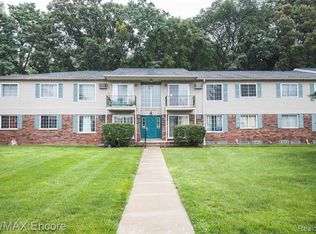 8188 24 Mile Rd, Utica, MI 48316