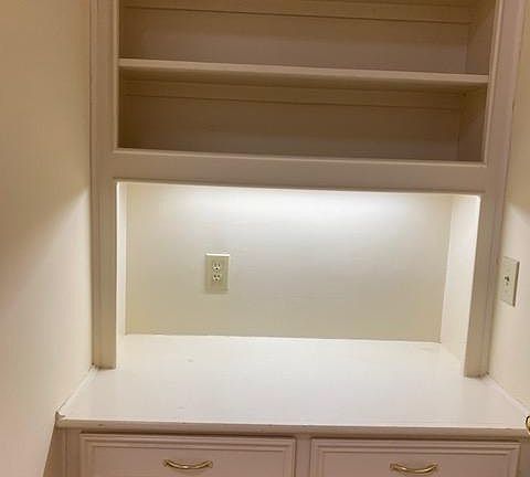 Built in study/computer area in laundry room