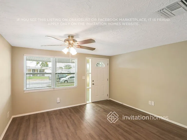 5131 Janice Ln — Photo 4