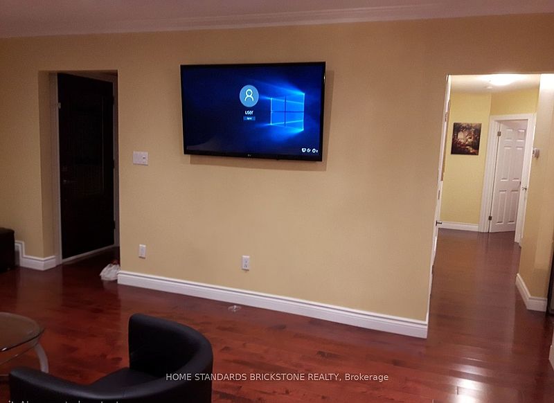 Toronto House for rent - 3 Bedrooms — photo 6