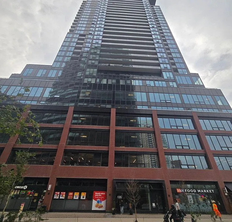 135 E Liberty St #2413