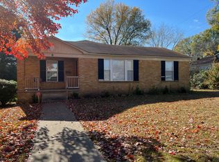 12 W Avalon Dr, N Little Rock, AR 72118