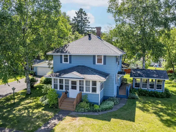 323 19th St, Cloquet, MN 55720