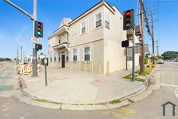 1 bed, $1,795 — Photo 1