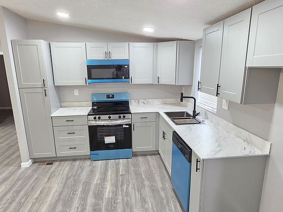 4th image of 6840 W KAREN LEE Lane