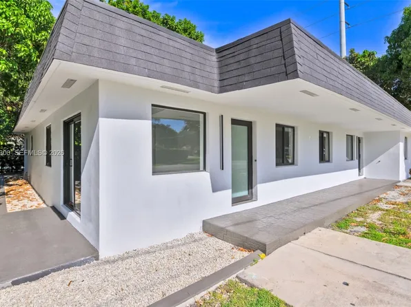 1595 NE 143rd St #1, Miami, FL 33161