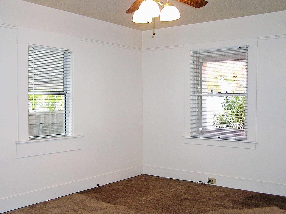 2nd image of 311 N Bush St