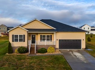 365 Coyote Run, Broadway, VA 22815