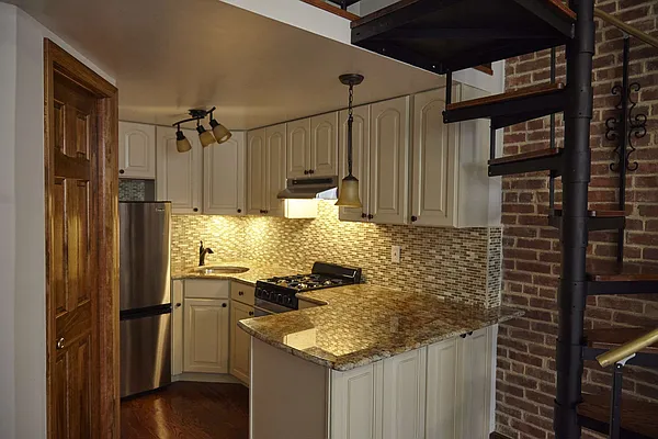 Rented by Owner | media 27