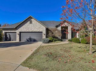 5379 S Westwood Ave, Springfield, MO 65810