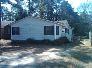 641 Oak Ave, Hamlet, NC 28345