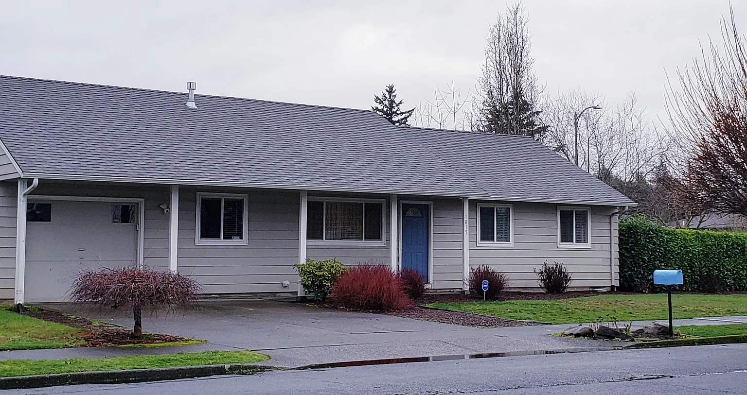 1015 SE 167th Ave photo 1