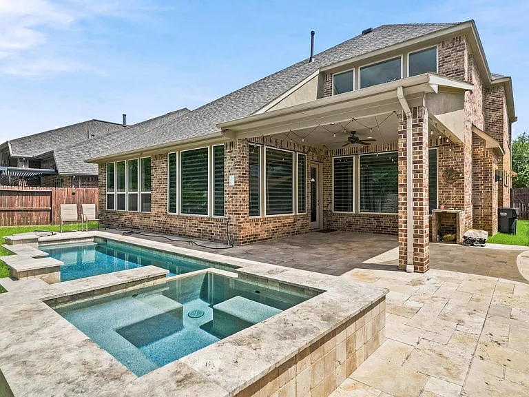 28211 Hidden Brook Ln — Photo 1