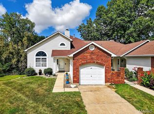 57 Broken Oak Ct UNIT 44A, St Peters, MO 63304