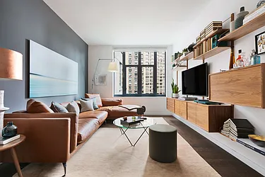 Sold by The Marketing Directors (Arias)