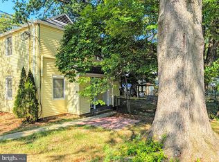 4 Plateau Pl, Greenbelt, MD 20770