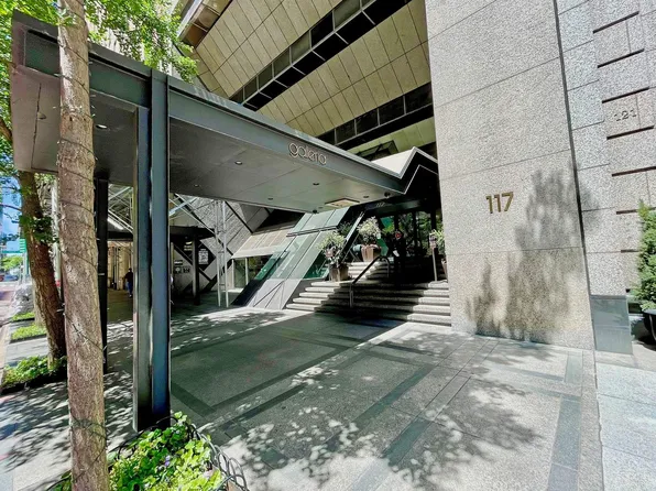 117 East 57th Street image 24 of 24