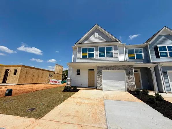 215 Toal Ct, Greenville, SC 29611