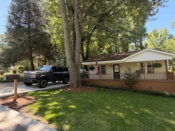 128 Sharp St, Bremen, GA 30110