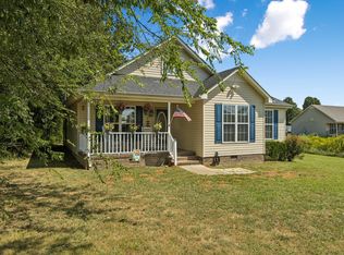 15 Aspen Hills Dr, Fayetteville, TN 37334