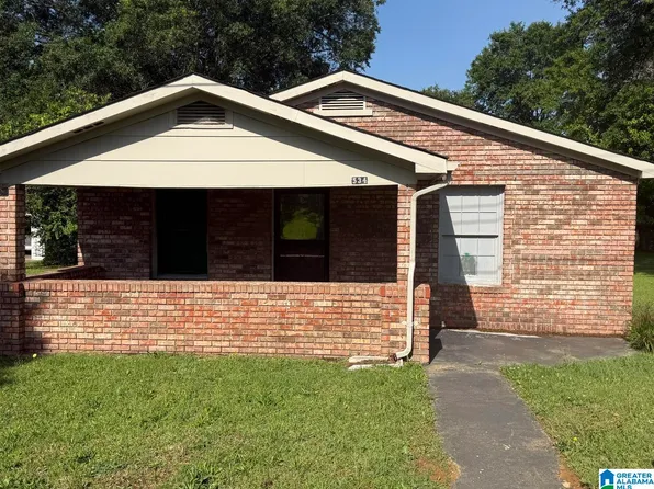 534 1st St SW, Graysville, AL 35073